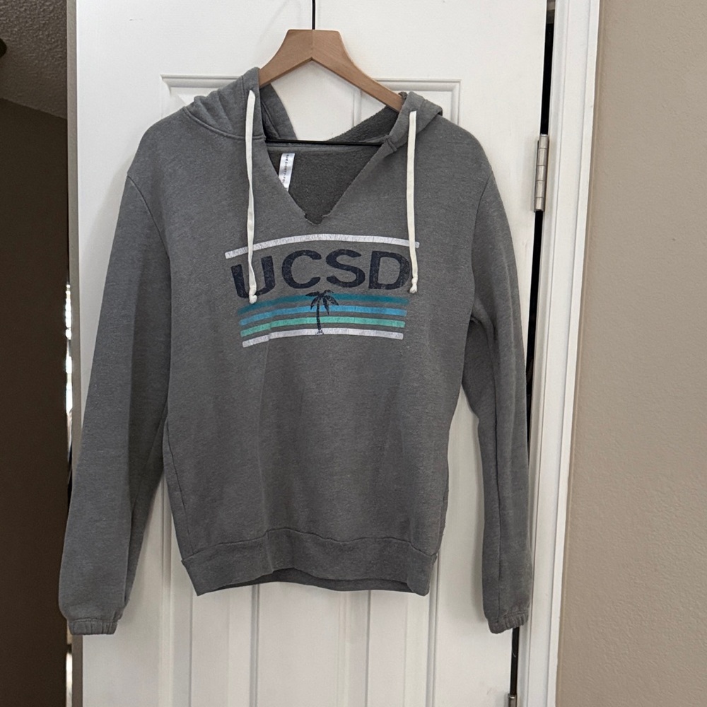 UCSD University of California San Diego Gray Hooded Pullover Sweatshirt Medium